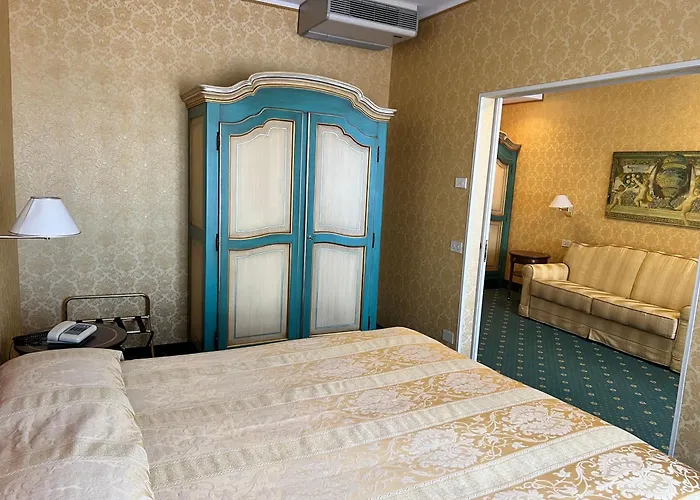 Hotel Alla Riviera