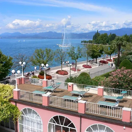 Hotel Alla Riviera Bardolino Exterior photo