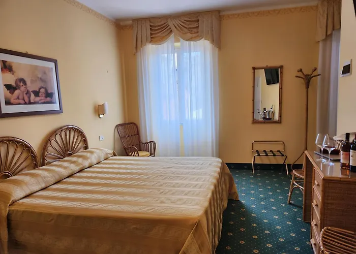 Hotel Alla Riviera