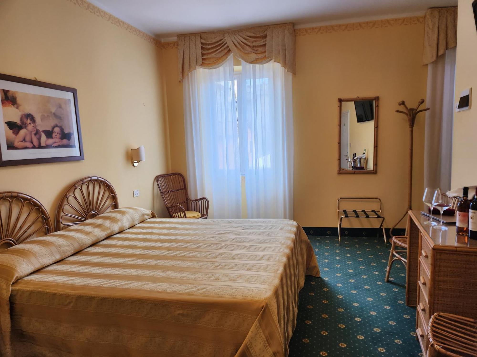 Hotel Riviera