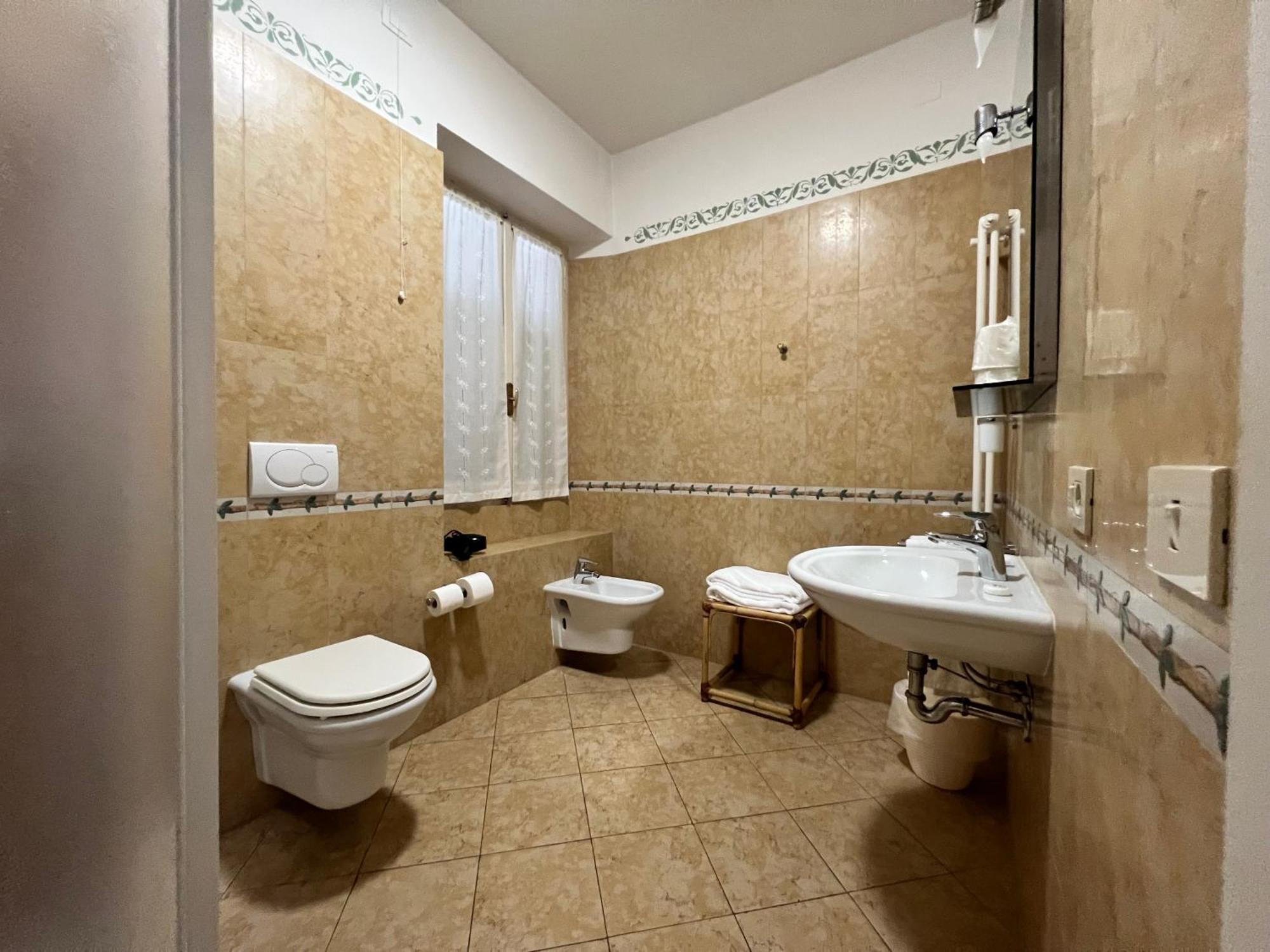 Hotel Riviera 3*